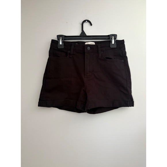 Universal Thread Womens Black High Rise Midi Shorts - Size 6 / 28R - Picture 1 of 4
